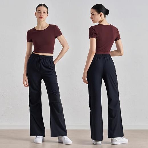 【3~5天发货】跃牌【美度空间】系列 美式复古健身工装裤阔腿显瘦褶皱抽绳伞兵裤ADCK52034 商品图4