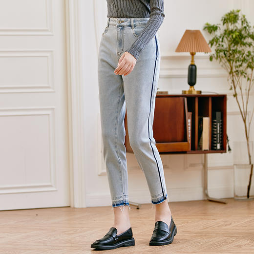 Famecoco范可儿原创水洗做旧浅色牛仔裤女款秋季新品撞色长裤F225GA017 商品图1