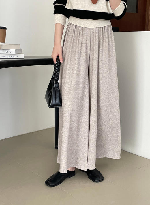 慵懒风垂感裙裤!女款2025秋款高腰显瘦遮胯针织阔腿裤！ 商品图6