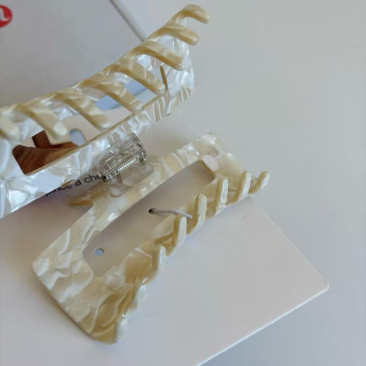 原单正品浅象牙白Lulu超大号女士抓夹！ 商品图10