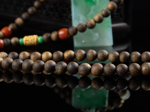 XY0143沉香+18K金南红绿松翡翠莲年有鱼挂件 商品图7