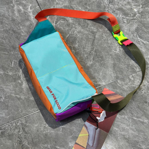 羊驼家彩色腰包斜挎包 商品图4