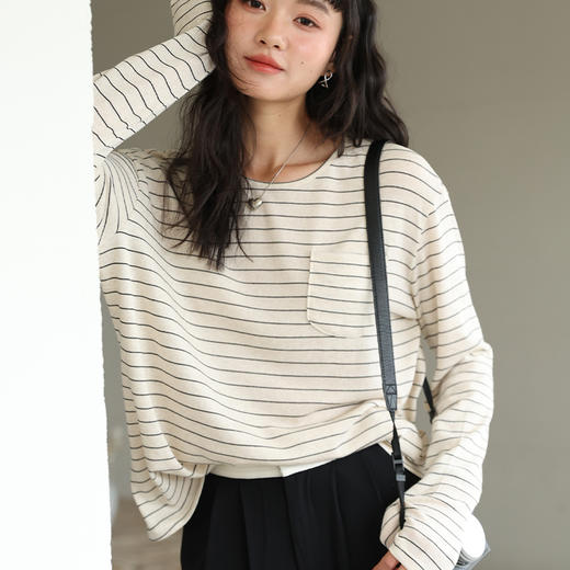 会呼吸的‘黄金’面料【KEMU】针织亚麻·口袋T 透气吸汗不闷热,甄选亚麻，配合兰精天丝，织面细腻，易搭理 商品图0