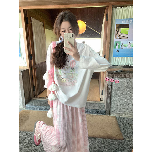 <曾小咸推荐>趣味印花防晒宽松T恤粉色格子半身裙 商品图0