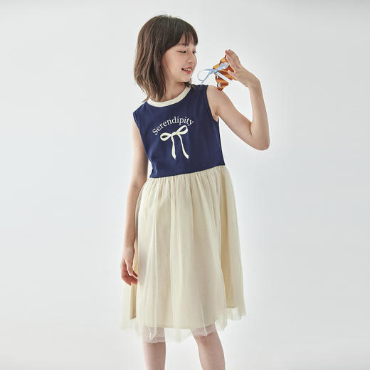 棵初2025年夏季新款拼纱针织背心连衣裙女童蝴蝶结印花无袖中长裙 商品图4