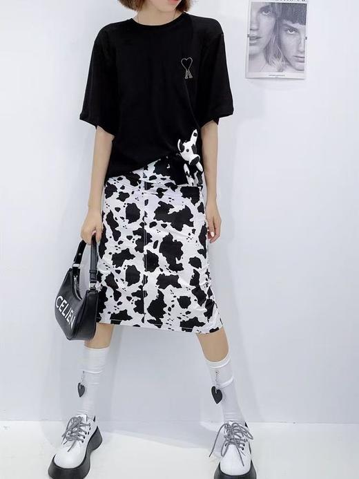 年中清仓- 潮牌清仓价-1667奶牛款品质半裙-喜出 商品图4