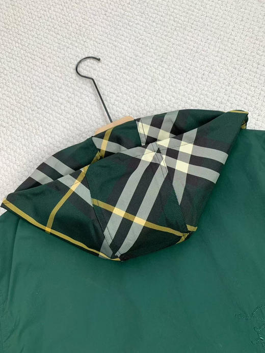 风衣。绿色 黑色 自己备注号码颜色 商品图1