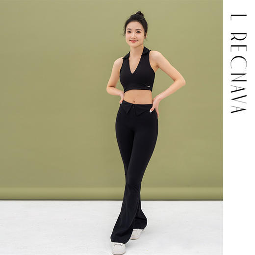 L RECNAVA 宽肩带翻领+深V运动文胸 性感形体瑜伽健身短款背心 可拆卸胸垫 副乳友好 商品图3