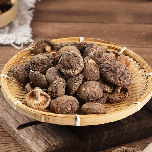 【徽香十里】香菇干货 黄山特产农家日晒煲汤肉厚小蘑菇 干菌菇菜类食材 商品图1