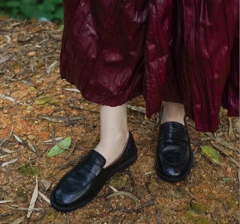 【品牌直发】RIM RIM新款塑型马皮鞋复古英伦风小皮鞋一脚蹬乐福鞋2392 商品图1