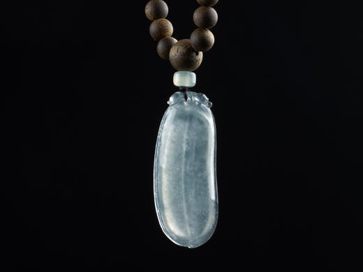 XY0156沉香+冰种翡翠福瓜挂坠 商品图3