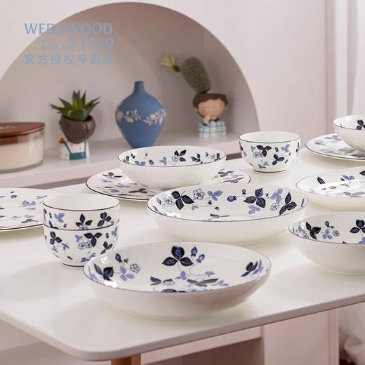 WEDGWOOD威基伍德墨蓝野草莓骨瓷轻奢餐具盘子碗碟套装威基伍德野草莓墨蓝两人食骨瓷餐具套装 商品图4