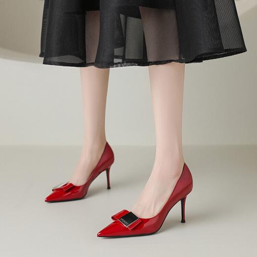 【预售5天】时尚法式高跟单鞋尖头浅口晚风温柔百搭四季款女鞋HY&M755-1 商品图1