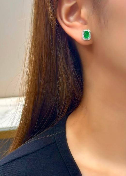 1.65ct刻面祖母绿耳钉 商品图4