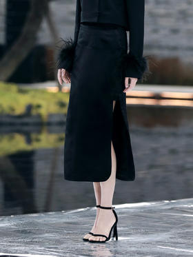 盛唐牡丹| 黑色丝毛新中式半裙