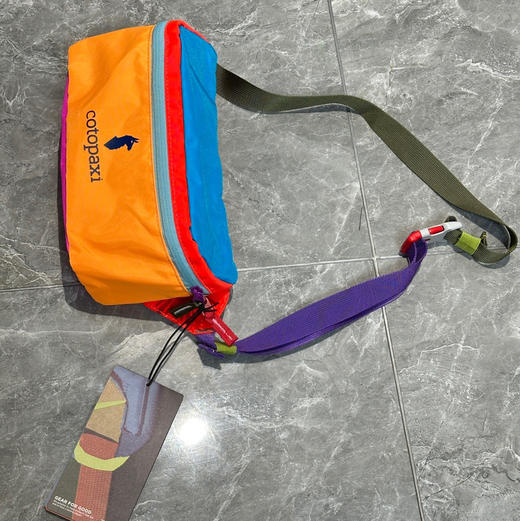 羊驼家彩色腰包斜挎包 商品图0