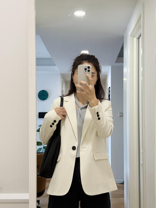 The*y同步 飘带V领纯色长袖衬衫【包邮+三天无理由退换】 商品图14