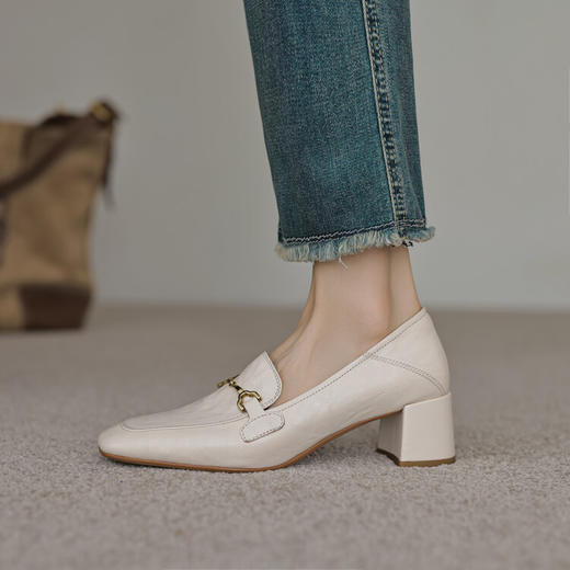 乐福鞋女2025春秋季法式粗跟中跟小皮鞋方头复古英伦单鞋！ 商品图5