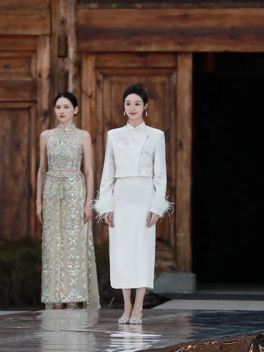 盛唐牡丹| 珍珠白丝毛新中式半裙 商品图1