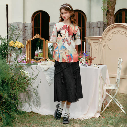 两三事 蜜夏神谕 2025春季新款文艺风蝴蝶结大翻领印花衬衫女宽松 商品图2