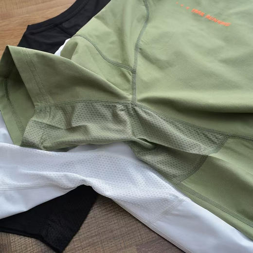 原单正品 KAILAS凯乐石速干功能T恤短袖吸湿快干透气户外越野跑登山徒步短袖
颜色：黑色白色军绿
尺码:M-XXL 商品图4