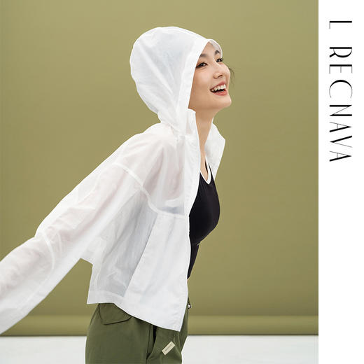 L RECNAVA 宽松轻薄连帽凉感短款外套 尼龙起皱面料 轻量级防水速干 立领帽子可收纳 袖口按扣可调节 商品图7