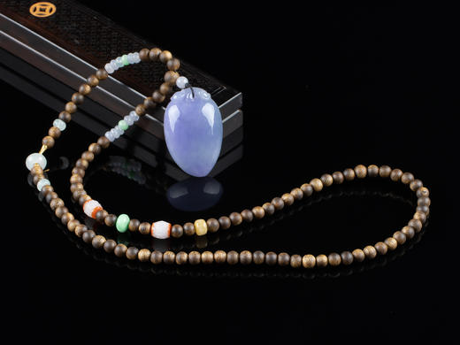 XY0155沉香+翡翠紫罗兰寿桃挂坠 商品图4