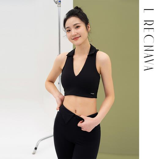 L RECNAVA 宽肩带翻领+深V运动文胸 性感形体瑜伽健身短款背心 可拆卸胸垫 副乳友好 商品图1