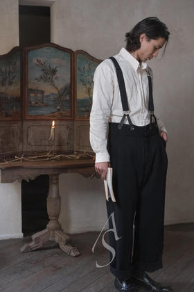 John Alexander Skelton 黑色英制重磅羊毛单褶直筒裤