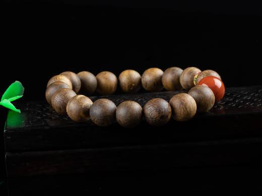 XY0147沉香南红925银手串 商品图4