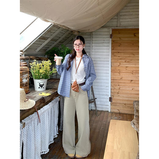 <曾小咸推荐>韩系慵懒宽松蓝色格子衬衫T恤裤子套装 商品图0