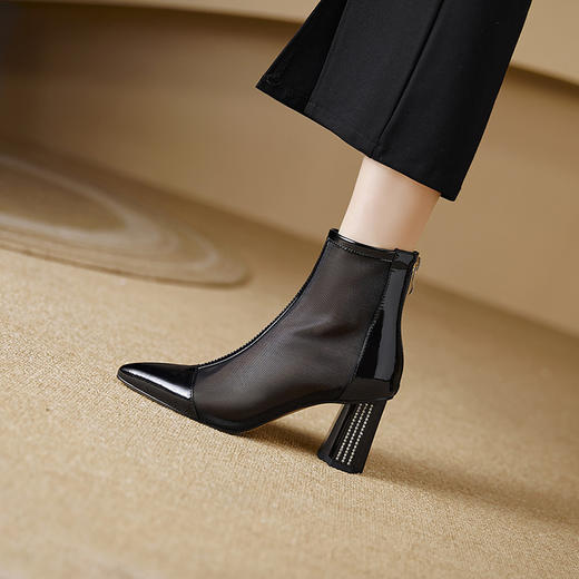 【预售5天】瘦瘦网纱短靴女春夏季新款镂空马丁靴粗跟洋气凉靴DS&818-6 商品图0