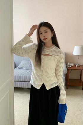 ELLA JADE 甜美米色花边领蕾丝钩花上衣 19786