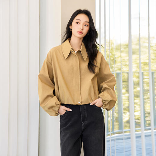 IC 仿牛仔肌理感休闲舒适短外套新款时尚简约纯色设计女上衣 商品图4