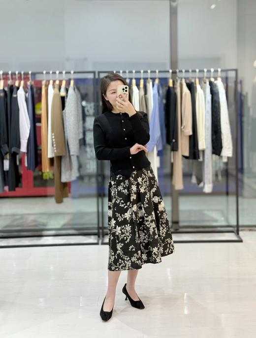 钻石扣羊毛开衫 商品图6