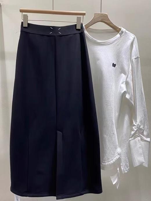 12.12【清仓】NO退 潮牌清仓价-春款茧型肌理泡泡休闲半裙-喜出 商品图5