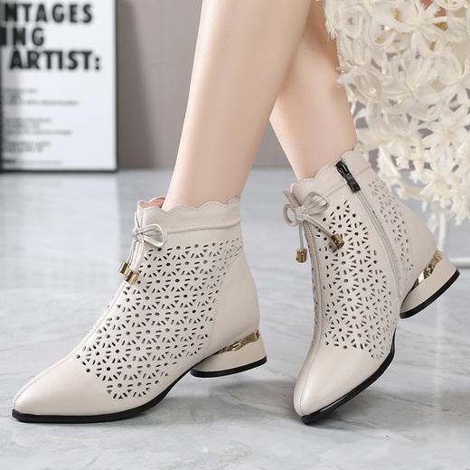 雀说真皮女靴复古镂空女鞋中粗跟妈妈鞋高帮打孔牛皮洞洞凉鞋AL3287 商品图1