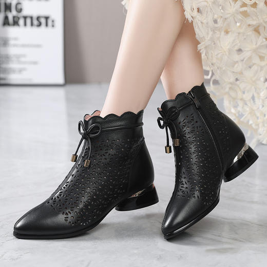雀说真皮女靴复古镂空女鞋中粗跟妈妈鞋高帮打孔牛皮洞洞凉鞋AL3287 商品图3