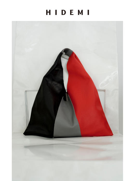 HIDEMI tender系列进口羊皮极简设计感软体皮肤包 蛇纹/蛇纹黄灰三拼/蓝白双拼/红灰黑三拼/蛇纹黄双拼 商品图5