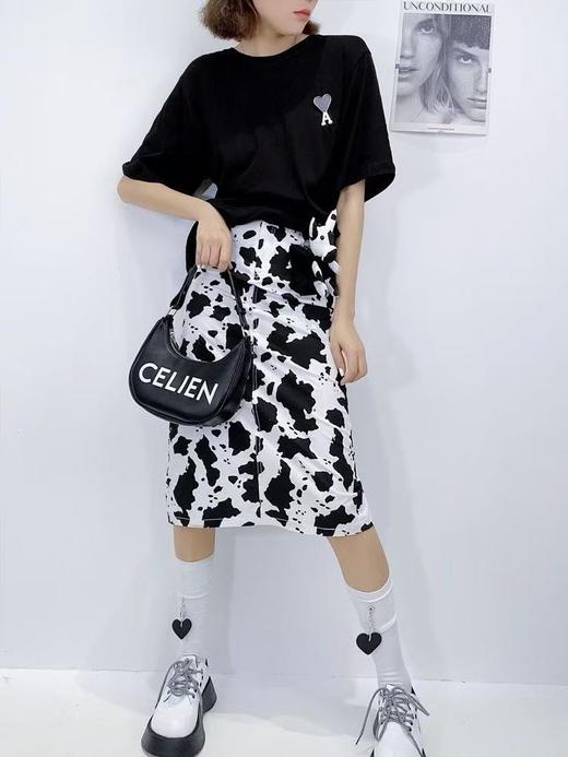 年中清仓- 潮牌清仓价-1667奶牛款品质半裙-喜出 商品图0