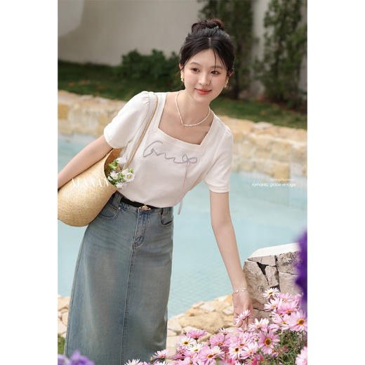 鹿向南「虹趣浅夏」杏色方领T恤2025夏季新款时尚短袖上衣女L53706 商品图1