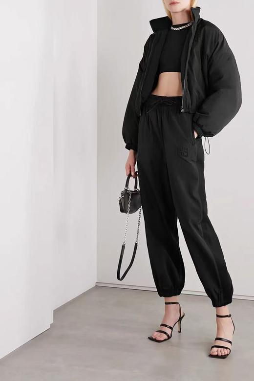 418特卖-酷感刺绣Logo 软壳尼龙纯棉平纹布 松紧腰九分裤-喜出 商品图0