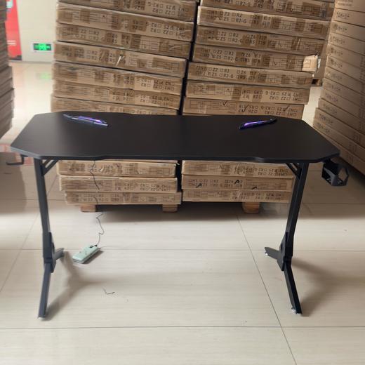 傲龙电竞桌1.4米书桌电脑电竞桌家用办公 商品图3