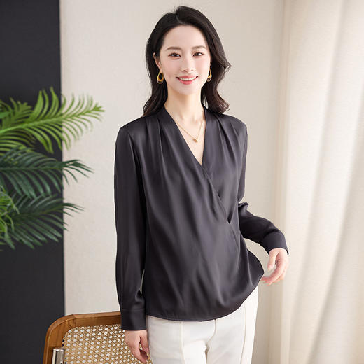 丁摩真丝衬衫女时尚纯色V领设计感简约紫色桑蚕丝上衣AL 商品图3