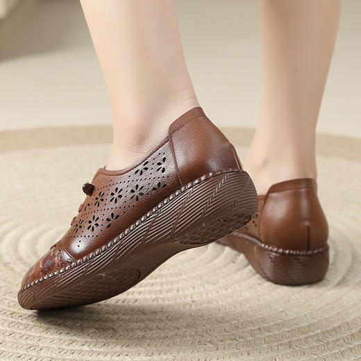 雀说新款女鞋软底不累脚头层牛皮平底百搭镂空厚底洞洞凉鞋AL982 商品图3