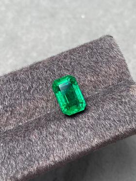 4.43ct刻面祖母绿裸石