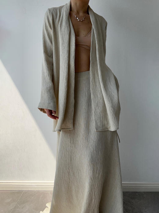 DONSEE10｜DS10SS2522-D 米黄自然肌理半裙 商品图1