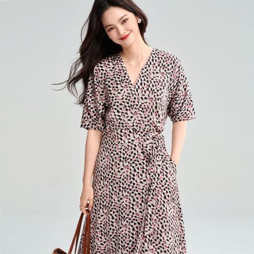 25夏季时尚气质粉色豹纹印花茶歇裙V领收腰一片式围裹连衣裙25088 商品图1