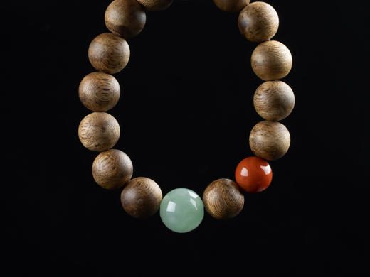 XY0150沉香非洲翠南红手串 商品图5