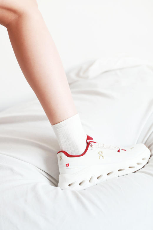 又白又仙又舒服，与自然同频。户外缓震软弹云底徒步跑鞋C031966 商品图11